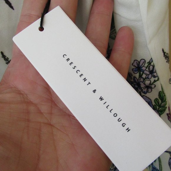 Crescent & Willough  Flower Blouse size - Picture 8 of 8